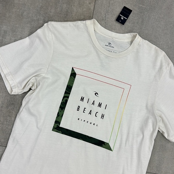 🔆RIP CURL🔆 white short sleeve T-shirt - Picture 4 of 5